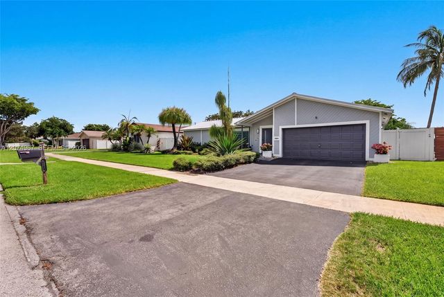5804 SW 116th Avenue, Cooper City, FL 33330