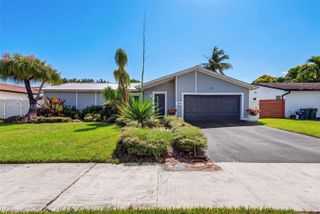 5804 SW 116th Avenue, Cooper City, FL 33330
