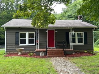 11665 Back Valley Road, Soddy Daisy, TN 37379