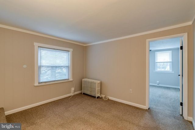 609 LAWN, Reading, PA 19608