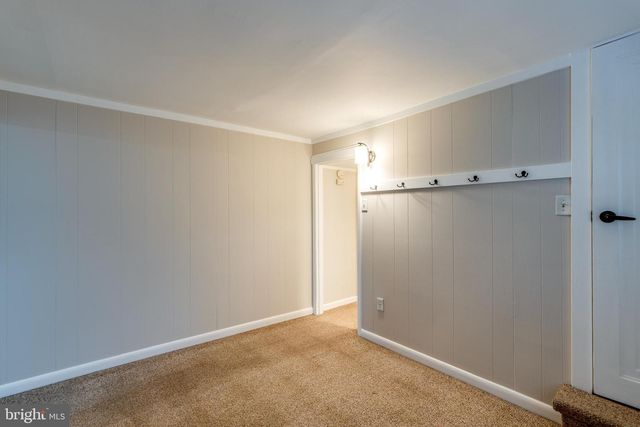 609 LAWN, Reading, PA 19608