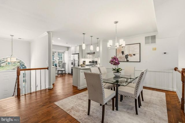 6317 CROOKED OAK LN, Falls Church, VA 22042