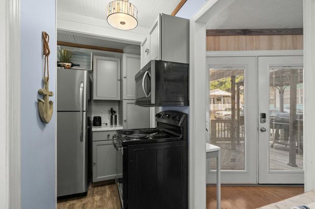 6001 - 1614 S Kings Hwy., Myrtle Beach, SC 29575