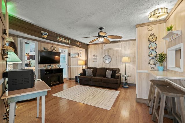 6001 - 1614 S Kings Hwy., Myrtle Beach, SC 29575