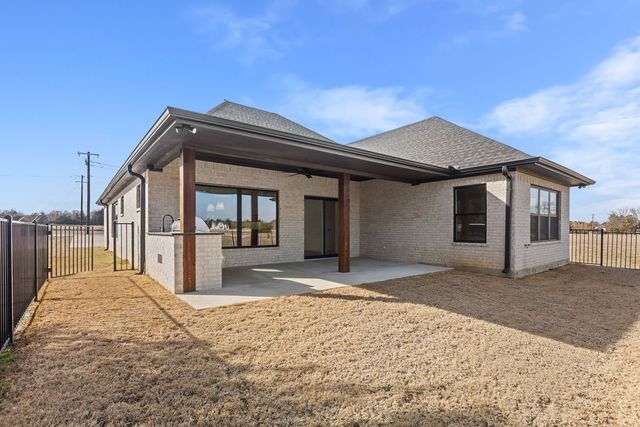 115 Palisades Drive, Gordonville, TX 76245