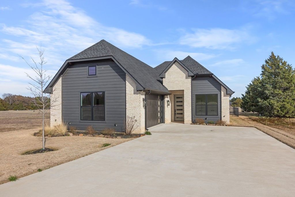 115 Palisades Drive, Gordonville, TX 76245