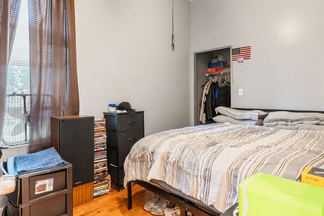 1428 S Sawyer Avenue, Chicago, IL 60623