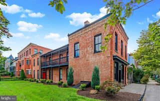 1133 D STREET # 1B, Washington, DC 20002