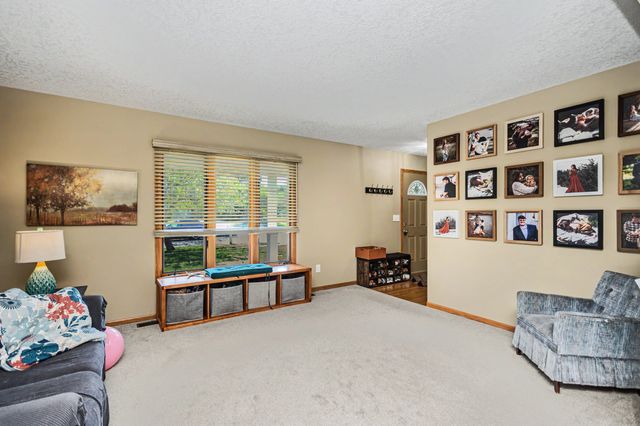 829 SE Laurie Lane, Ankeny, IA 50021