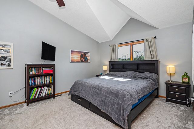 829 SE Laurie Lane, Ankeny, IA 50021