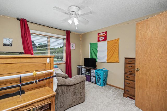 829 SE Laurie Lane, Ankeny, IA 50021