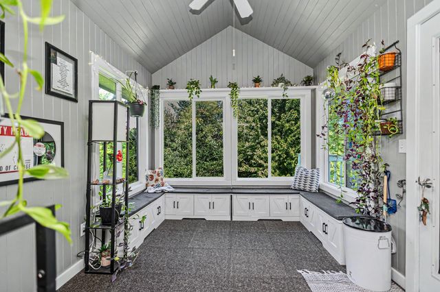 829 SE Laurie Lane, Ankeny, IA 50021