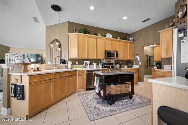 700 BEARBERRY Court, St. Johns, FL 32259