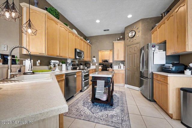 700 BEARBERRY Court, St. Johns, FL 32259