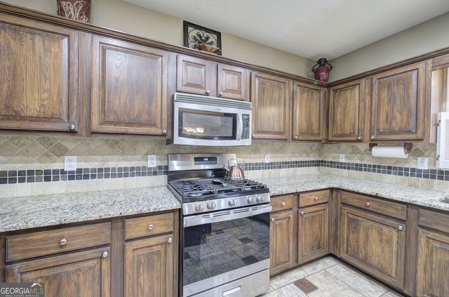 1000 Evian Way, Kennesaw, GA 30152