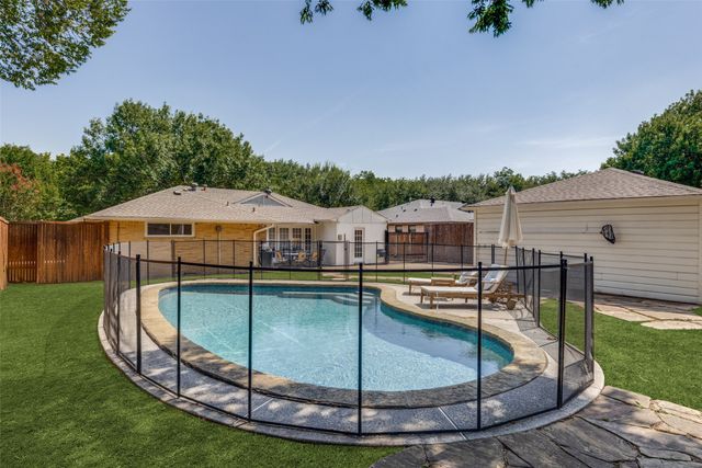 6453 Dunstan Lane, Dallas, TX 75214