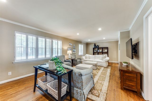 6453 Dunstan Lane, Dallas, TX 75214
