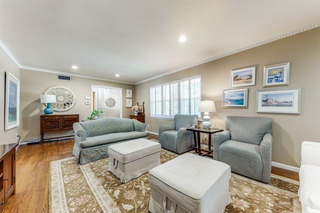 6453 Dunstan Lane, Dallas, TX 75214