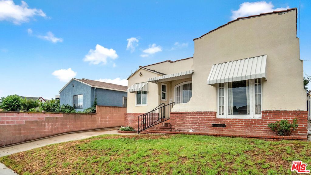 377 Clela Avenue, Los Angeles, CA 90022 — photo 2