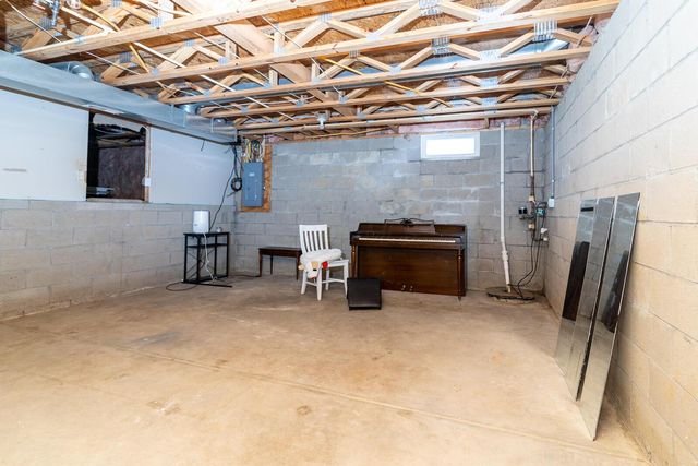 363 Belfair Drive, Galloway, OH 43119
