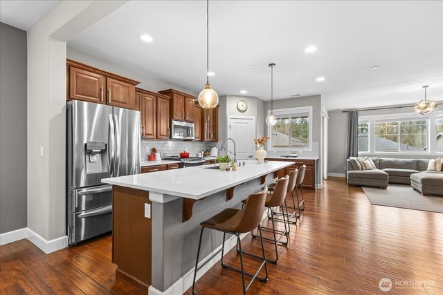 20048 94th Drive NE, Bothell, WA 98011