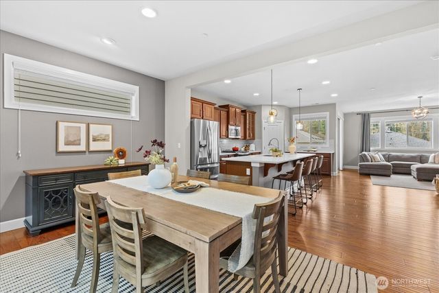 20048 94th Drive NE, Bothell, WA 98011