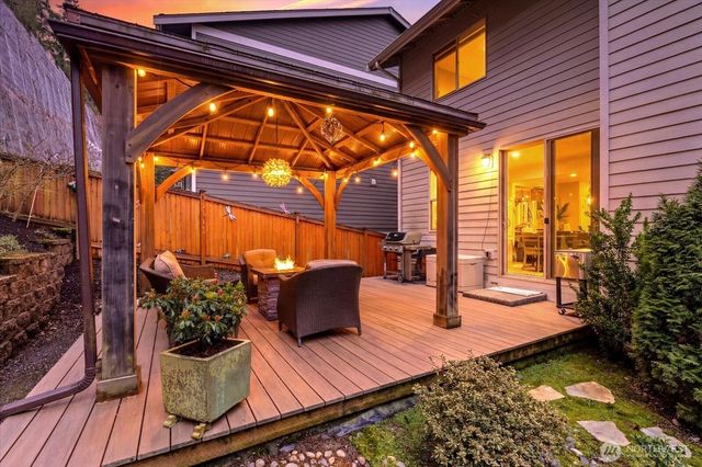 20048 94th Drive NE, Bothell, WA 98011