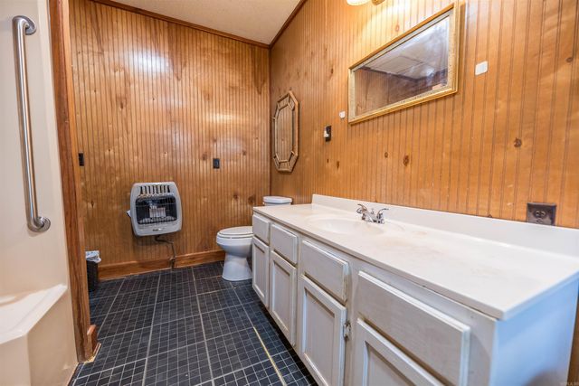 396 Highway 387, Chidester, AR 71726