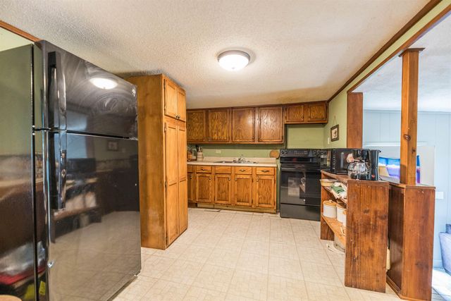 396 Highway 387, Chidester, AR 71726