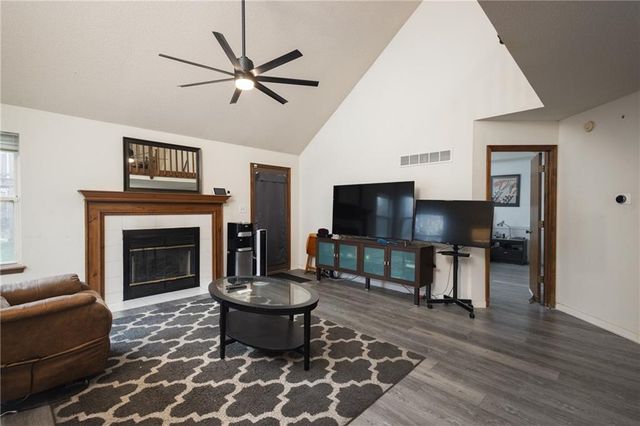 17105 E 45th ST SOUTH Street, Independence, MO 64055