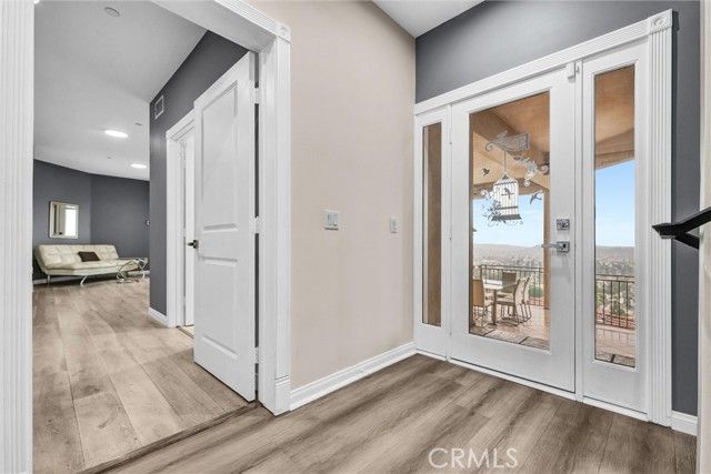 876 Harrington, Glendale, CA 91207
