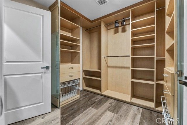 876 Harrington, Glendale, CA 91207