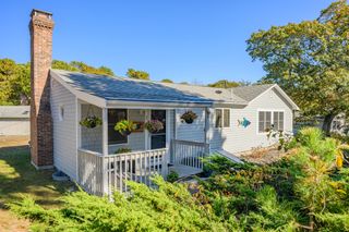 222 S Orleans Road APT 1, Orleans, MA 02653