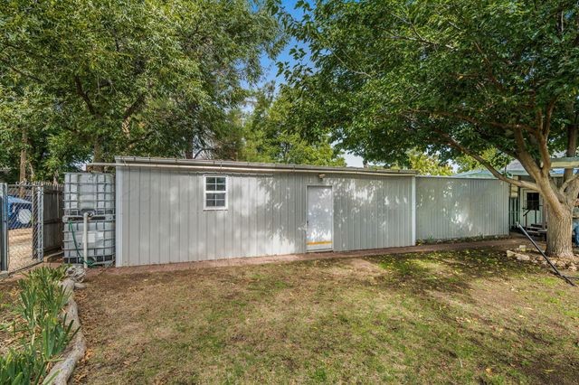 510 S Bugbee Avenue, Clarendon, TX 79226