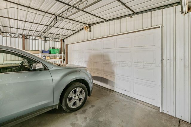 510 S Bugbee Avenue, Clarendon, TX 79226