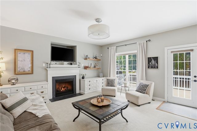 8366 Sherrington Dr, Mechanicsville, VA 23111
