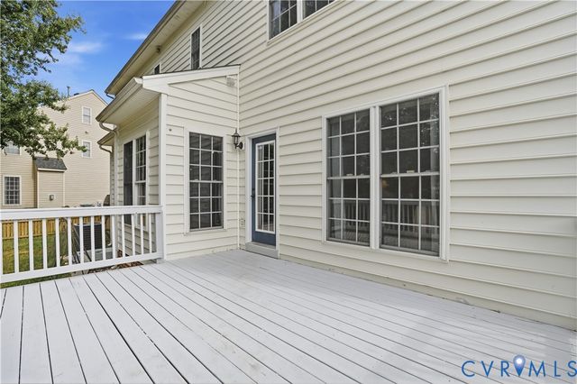 8366 Sherrington Dr, Mechanicsville, VA 23111