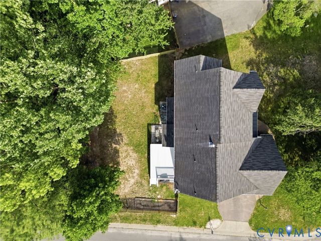 8366 Sherrington Dr, Mechanicsville, VA 23111