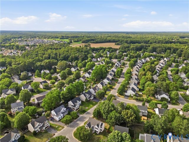 8366 Sherrington Dr, Mechanicsville, VA 23111