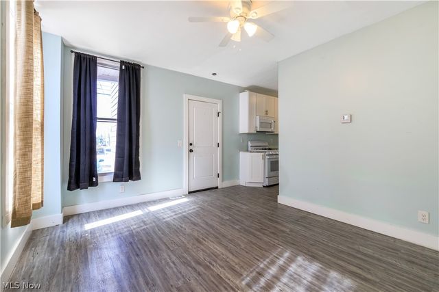 3161 Scranton Road, Cleveland, OH 44109