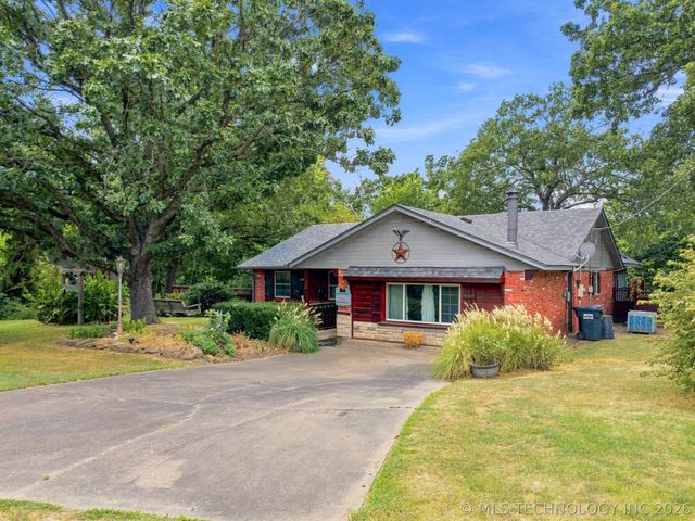 4808 S 267th East Avenue, Broken Arrow, OK 74014