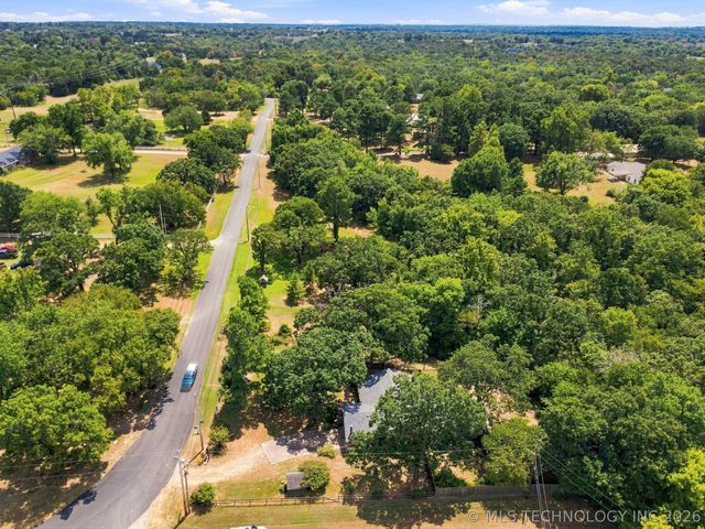 4808 S 267th East Avenue, Broken Arrow, OK 74014