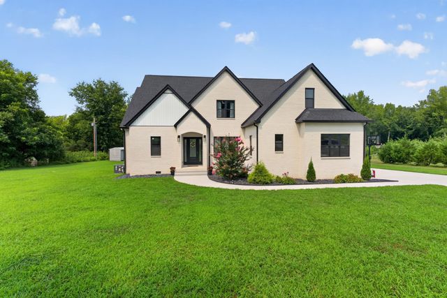 798 Haddon Ln, Winchester, TN 37398