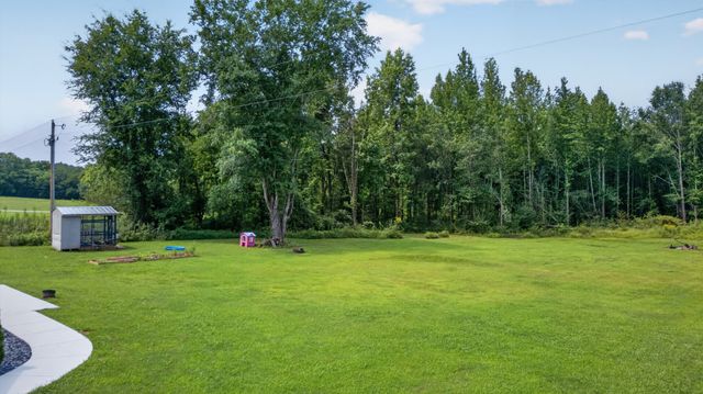 798 Haddon Ln, Winchester, TN 37398