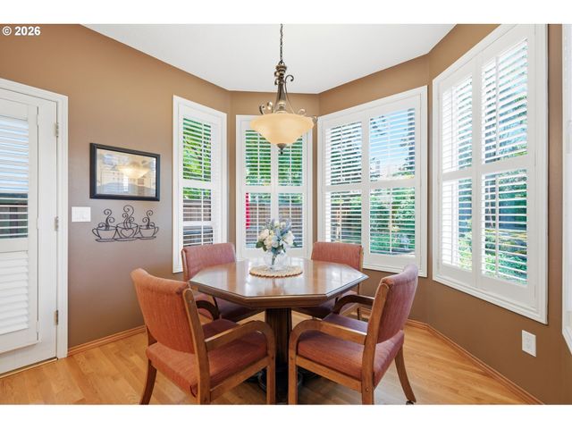 21820 Sw FULLER Dr, Tualatin, OR 97062