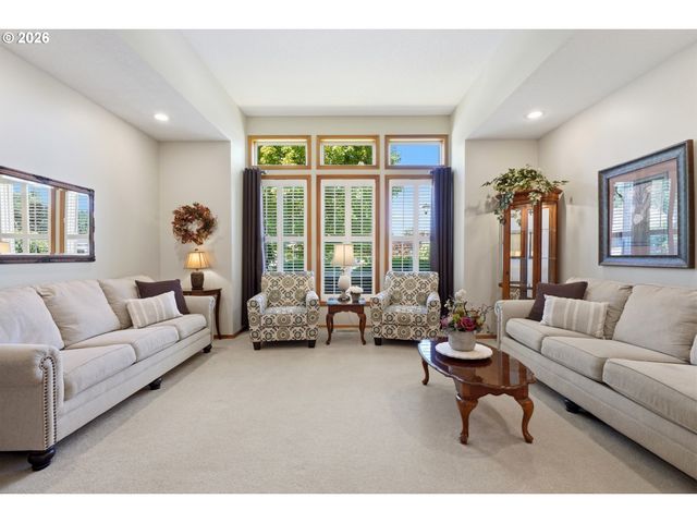 21820 Sw FULLER Dr, Tualatin, OR 97062