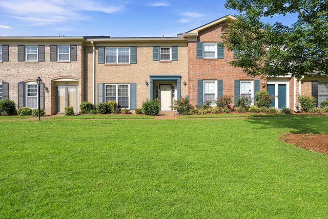 1016 Todd Preis Dr, Nashville, TN 37221