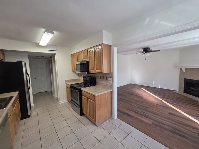 1016 Todd Preis Dr, Nashville, TN 37221