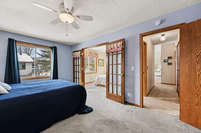 851 Sherwood Road, Shoreview, MN 55126