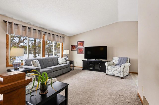 851 Sherwood Road, Shoreview, MN 55126